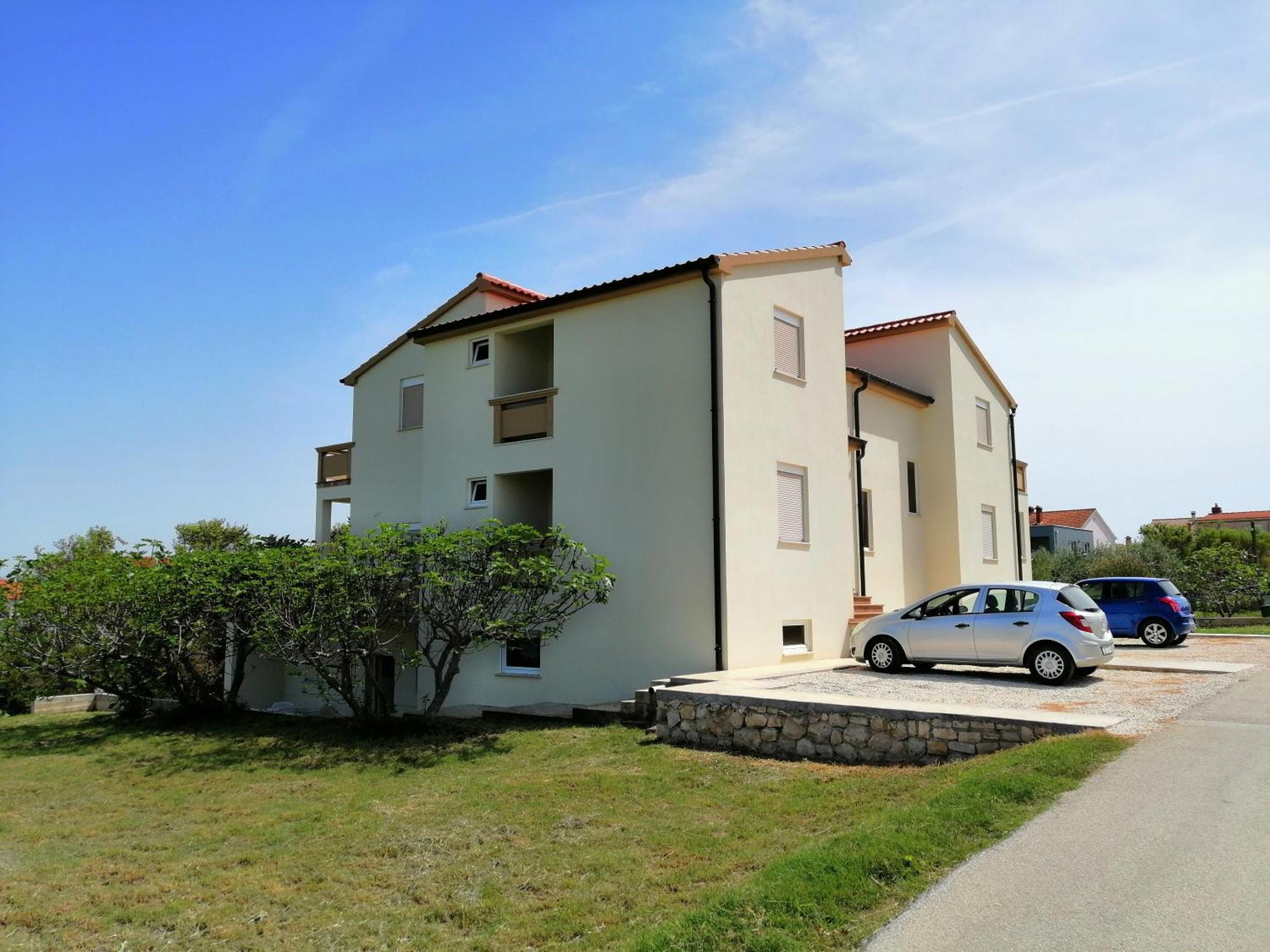 Apartments Monika Nin Exterior photo
